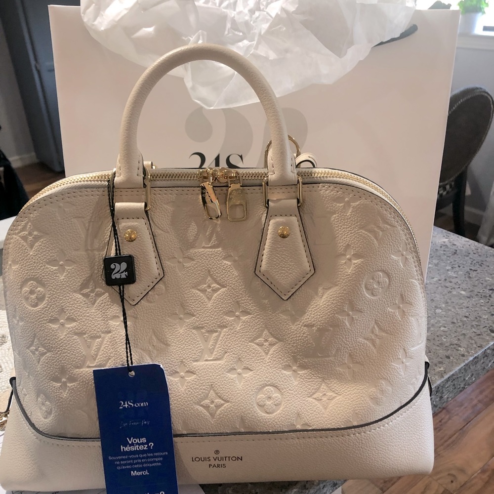Louis Vuitton Neo Alma PM Empriente in (hard to find) Ivory
